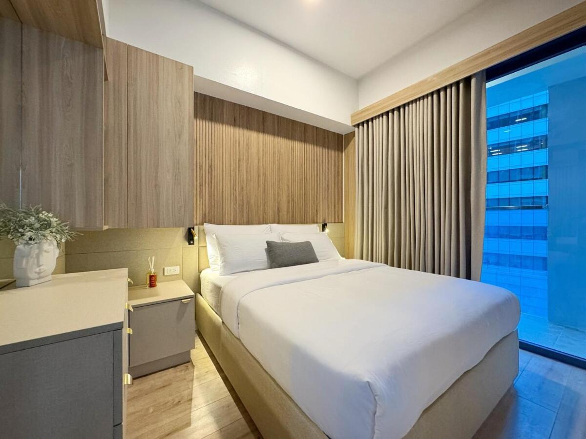 1br Family At 38park I T Park 300mb Wifi *