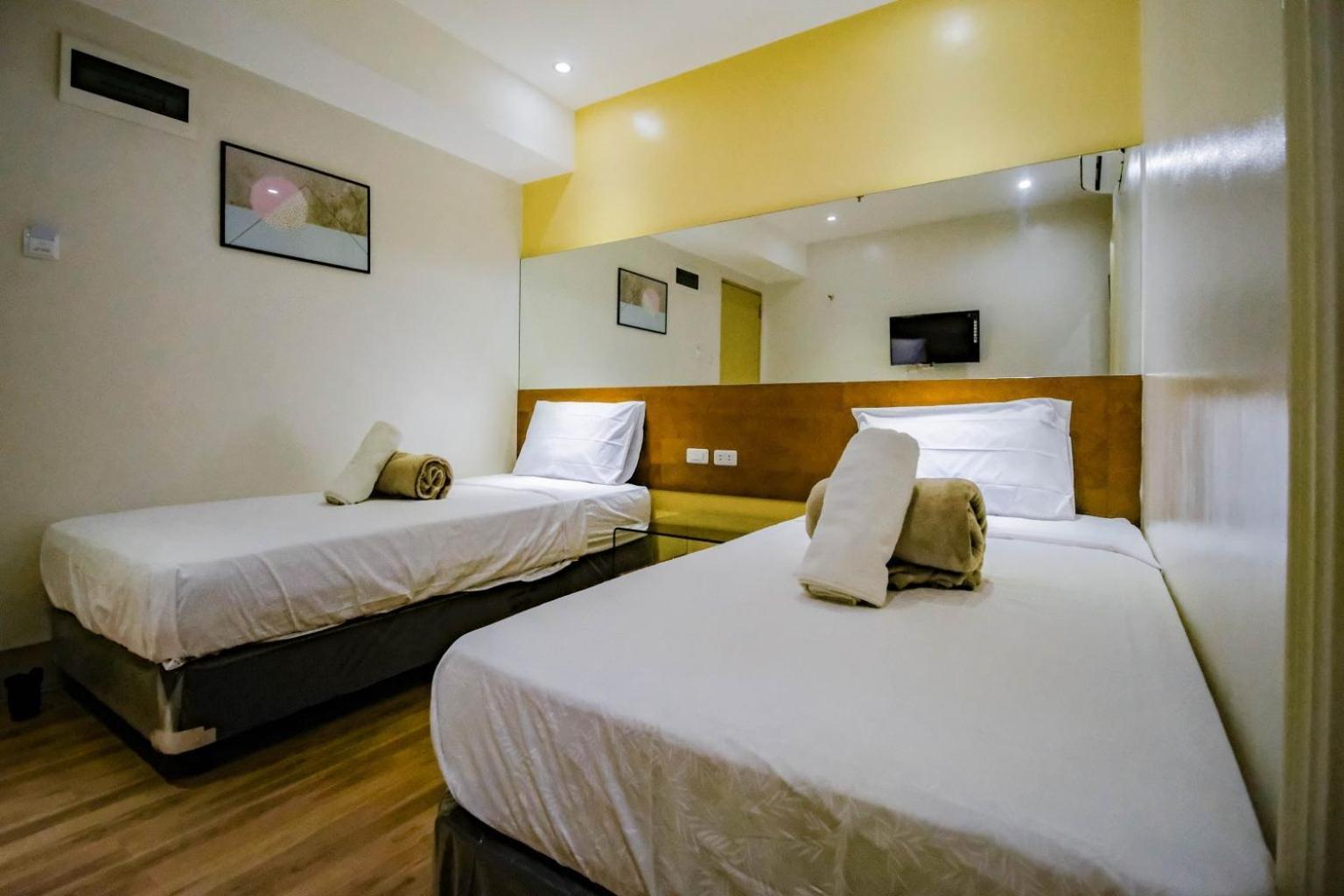 Almond By Hiverooms Hotel 3*