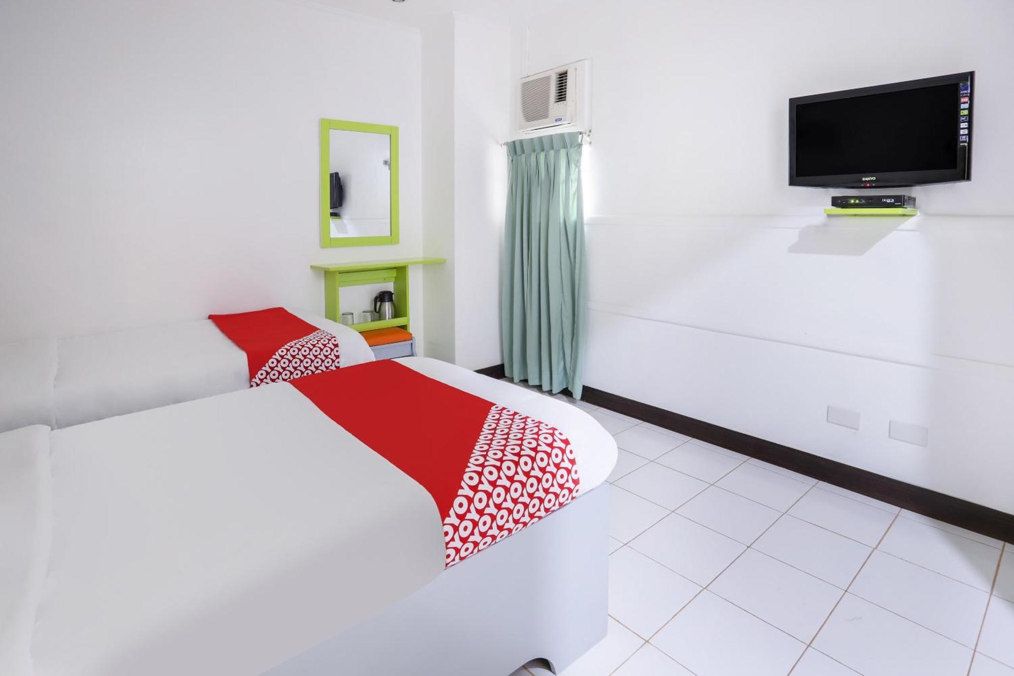 Oyo 210 Apple Tree 3* Cebu