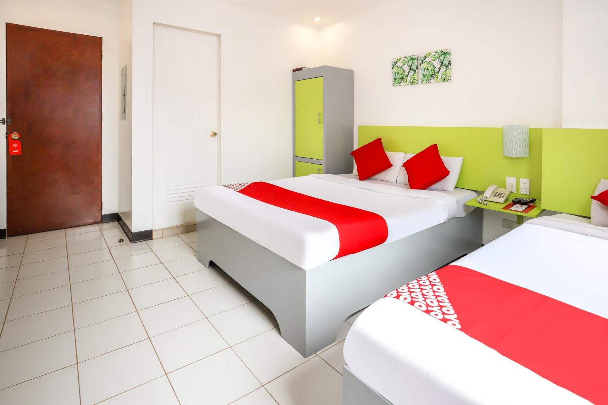 Oyo 210 Apple Tree 3* Cebu
