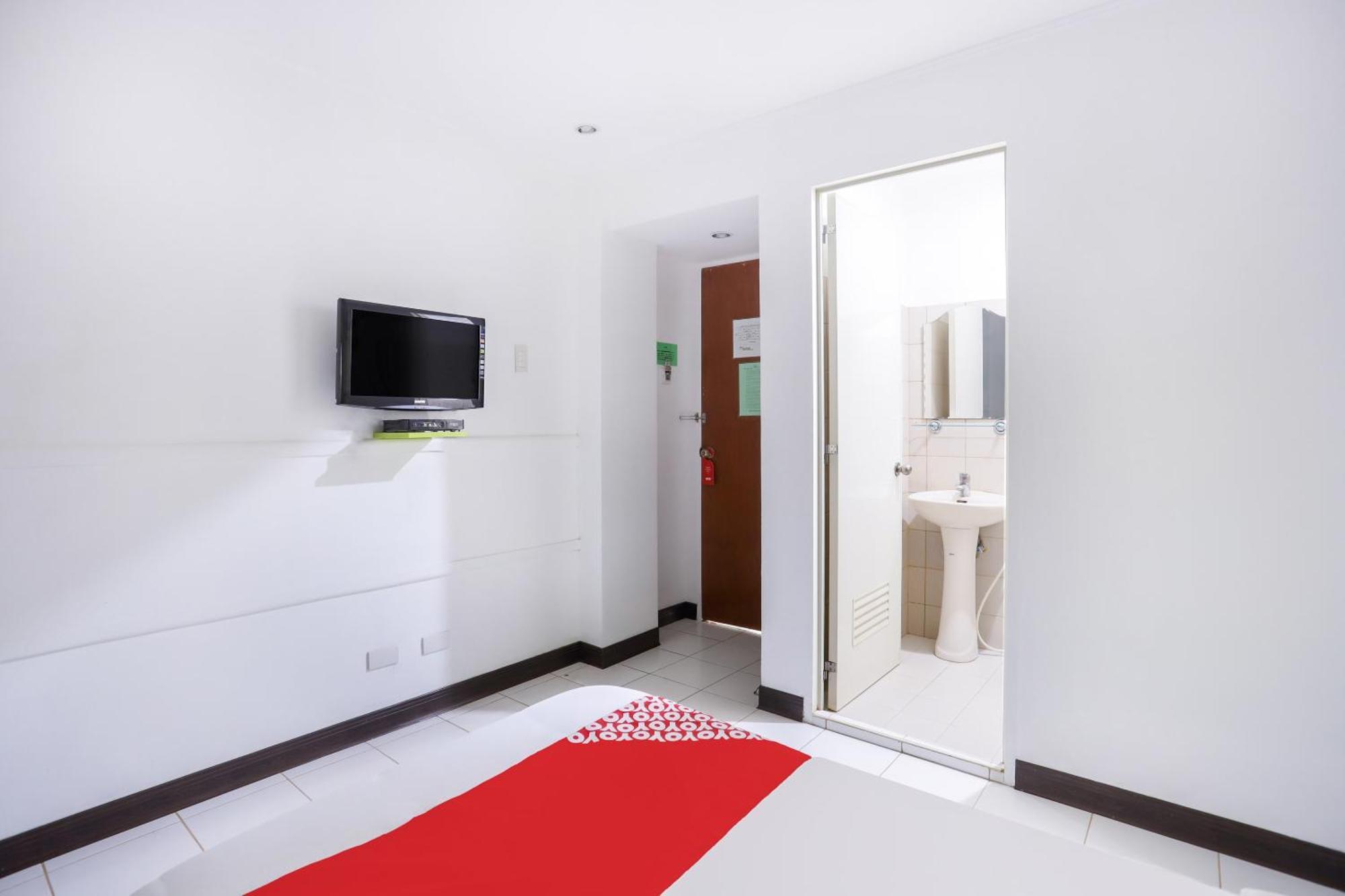 Hotel Oyo 210 Apple Tree Cebu