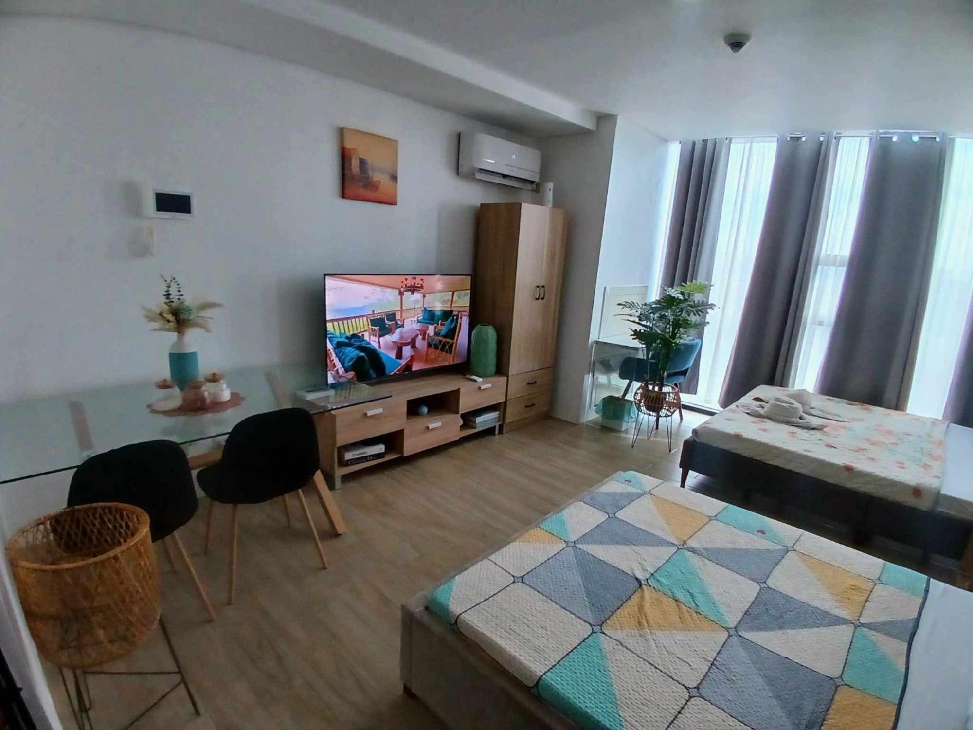 Your Near The Life Aparthotel *