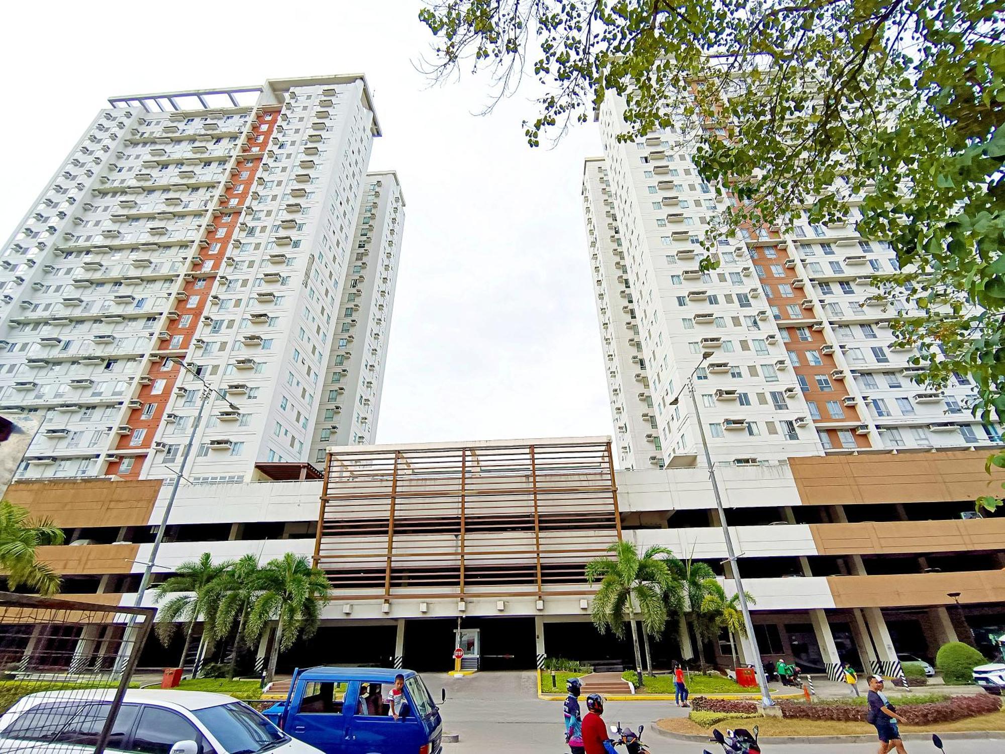 Apartment 2012t2 Avida Towers It Park 1bedroom Unit Queen Bed Cebu
