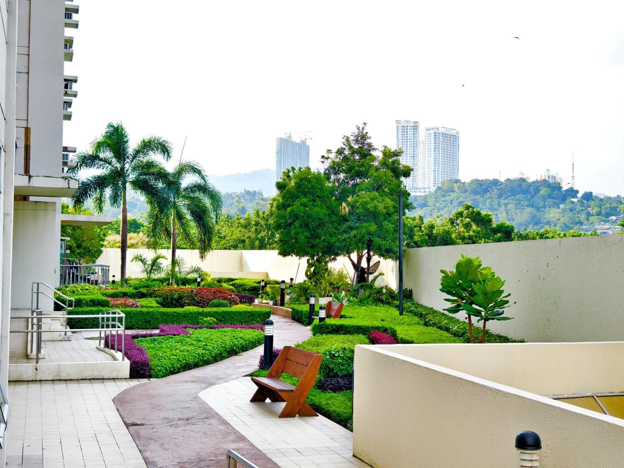 Apartment 2012t2 Avida Towers It Park 1bedroom Unit Queen Bed Cebu
