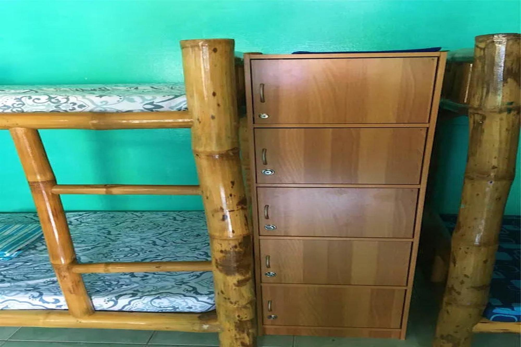 Hotel Oyo 928 Jjs Place