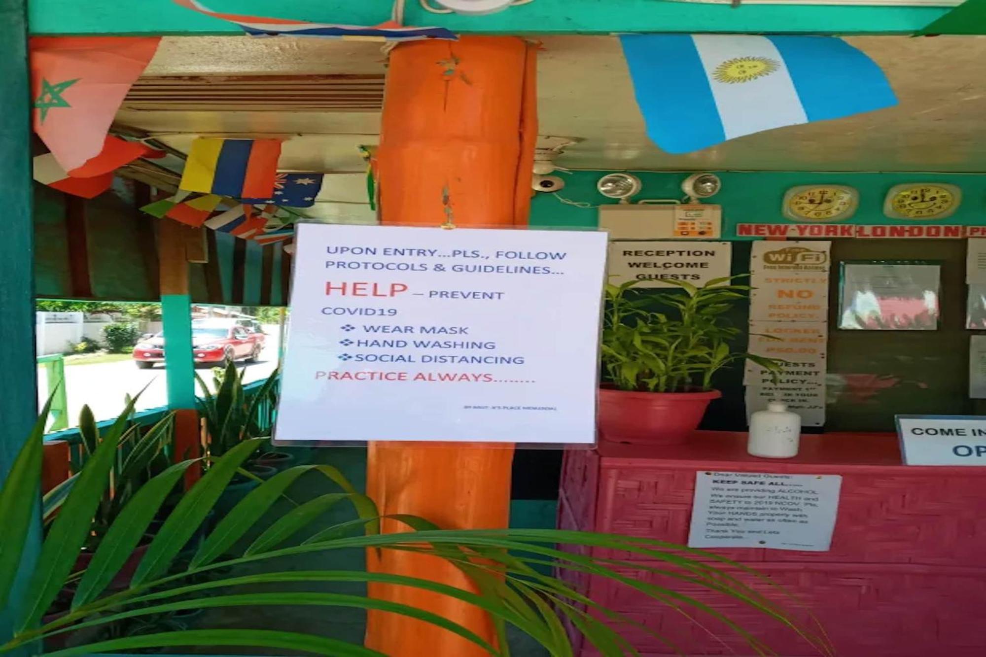 Oyo 928 Jjs Place Hotel Moalboal
