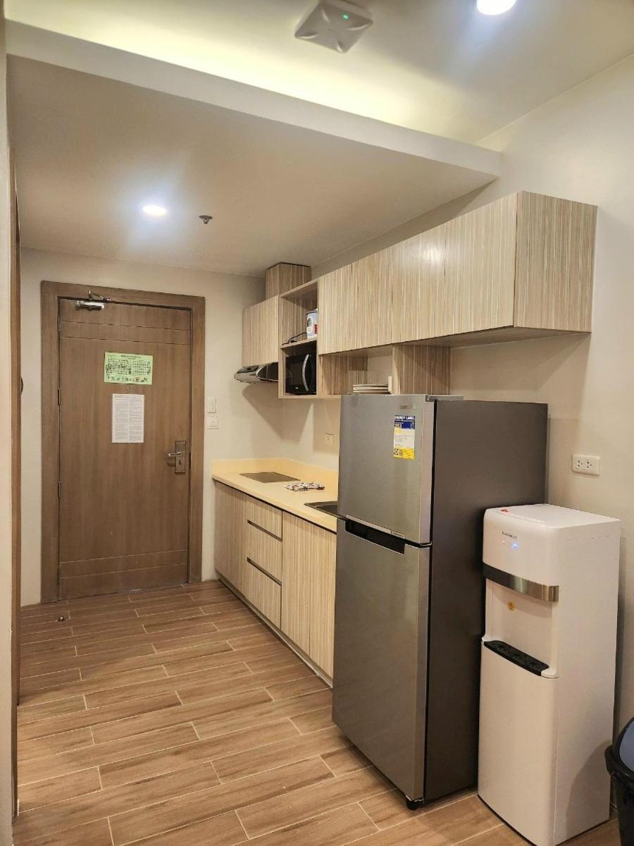 Apartment It Park Tree Wood New Furniture Water Front Casino 5m 1224 *