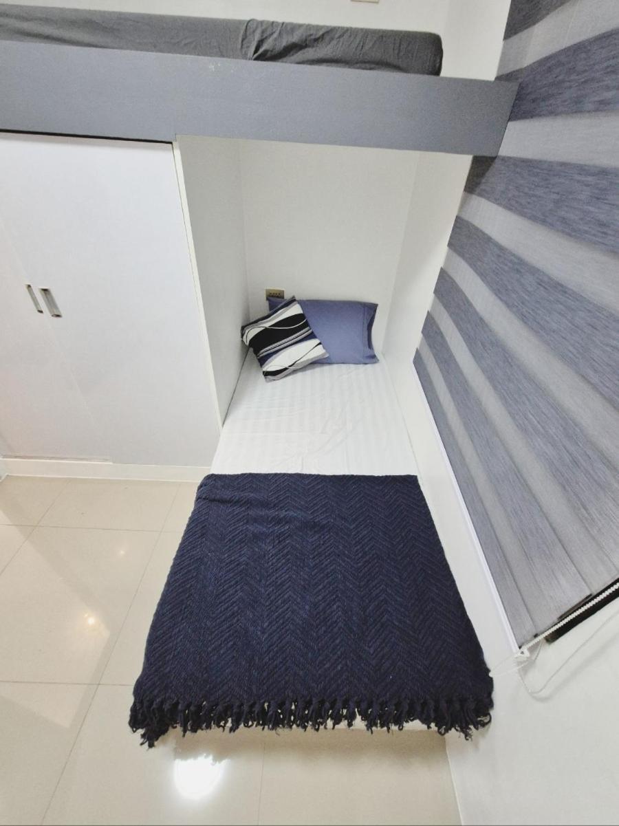 Movie Screen& 4rooms Private House Near J Park