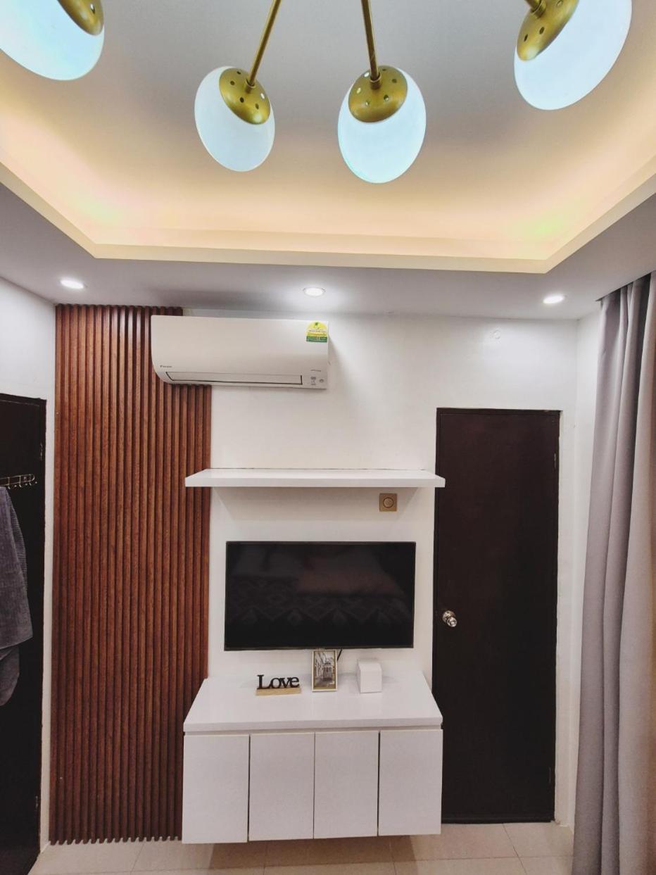 Movie Screen& 4rooms Private House Near J Park Bahay bakasyunan