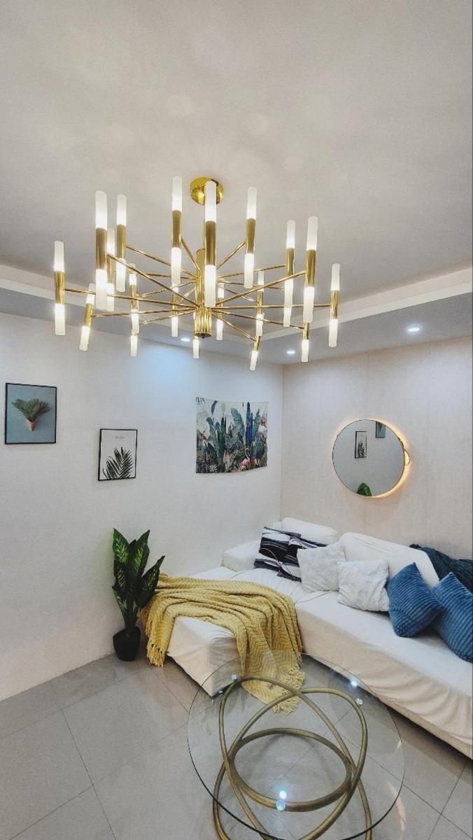 Movie Screen& 4rooms Private House Near J Park Bahay bakasyunan *