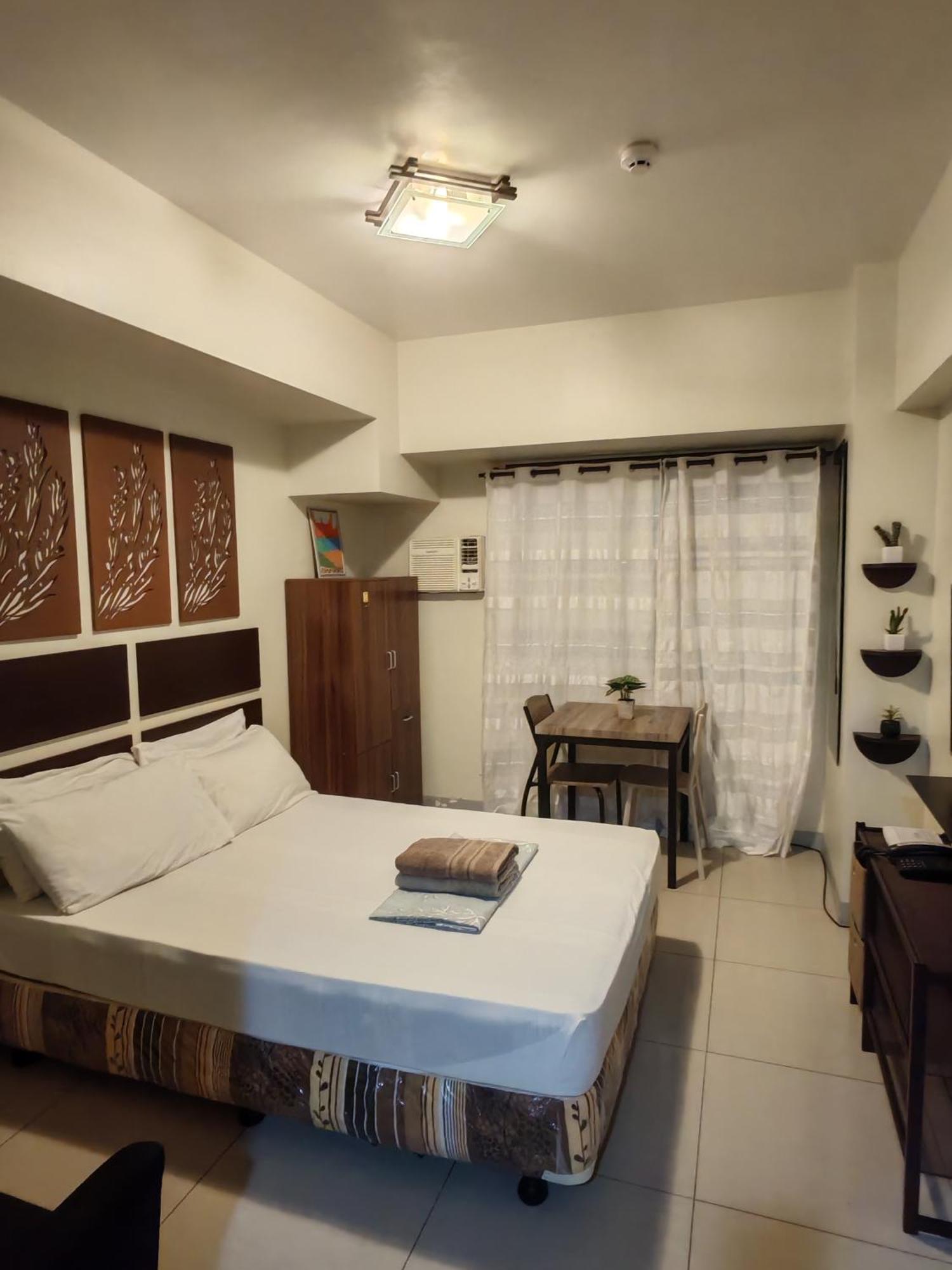 Lourdes Bedsit Horizon 101 Aparthotel