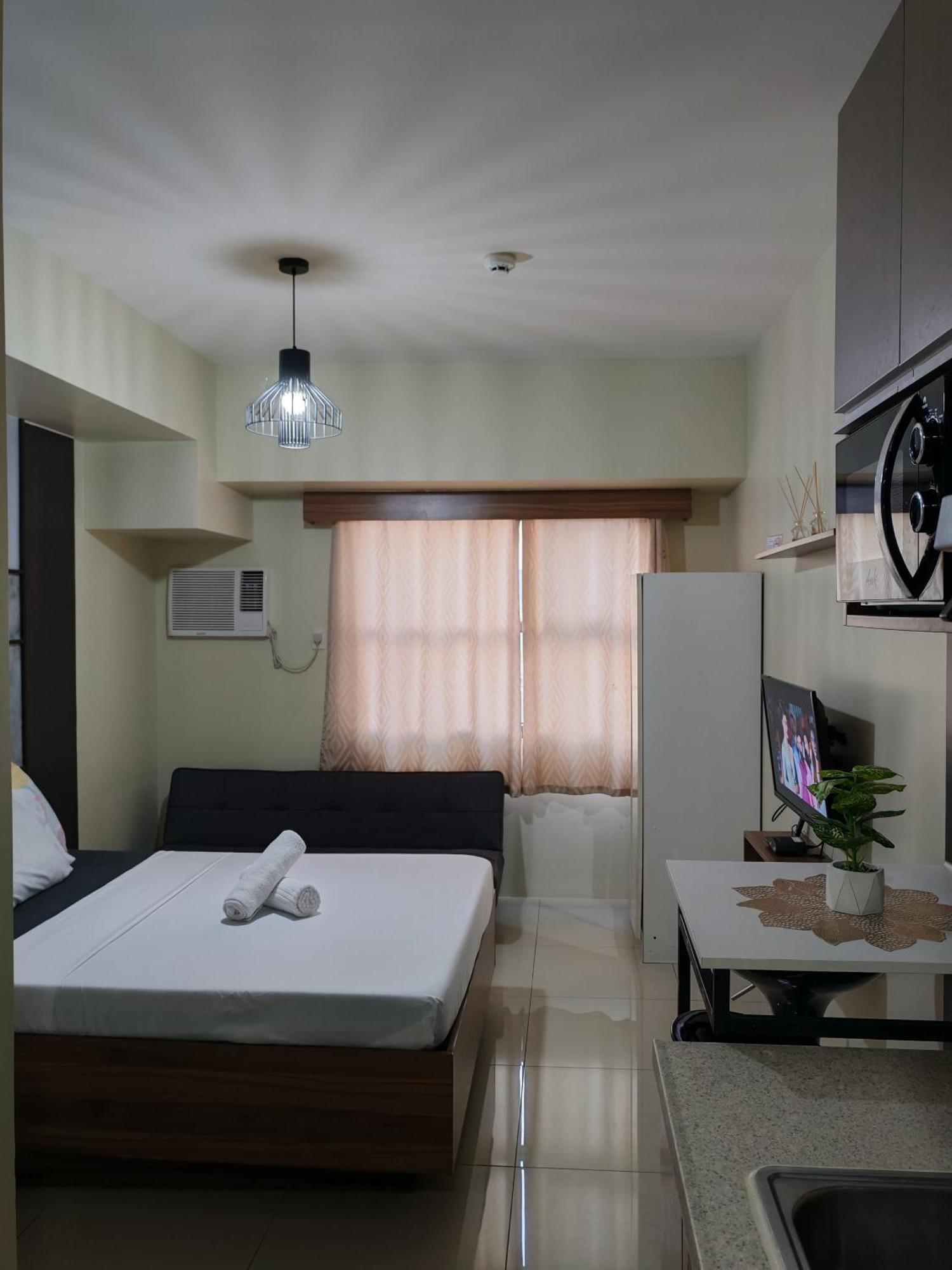 Lourdes Bedsit Horizon 101 Aparthotel