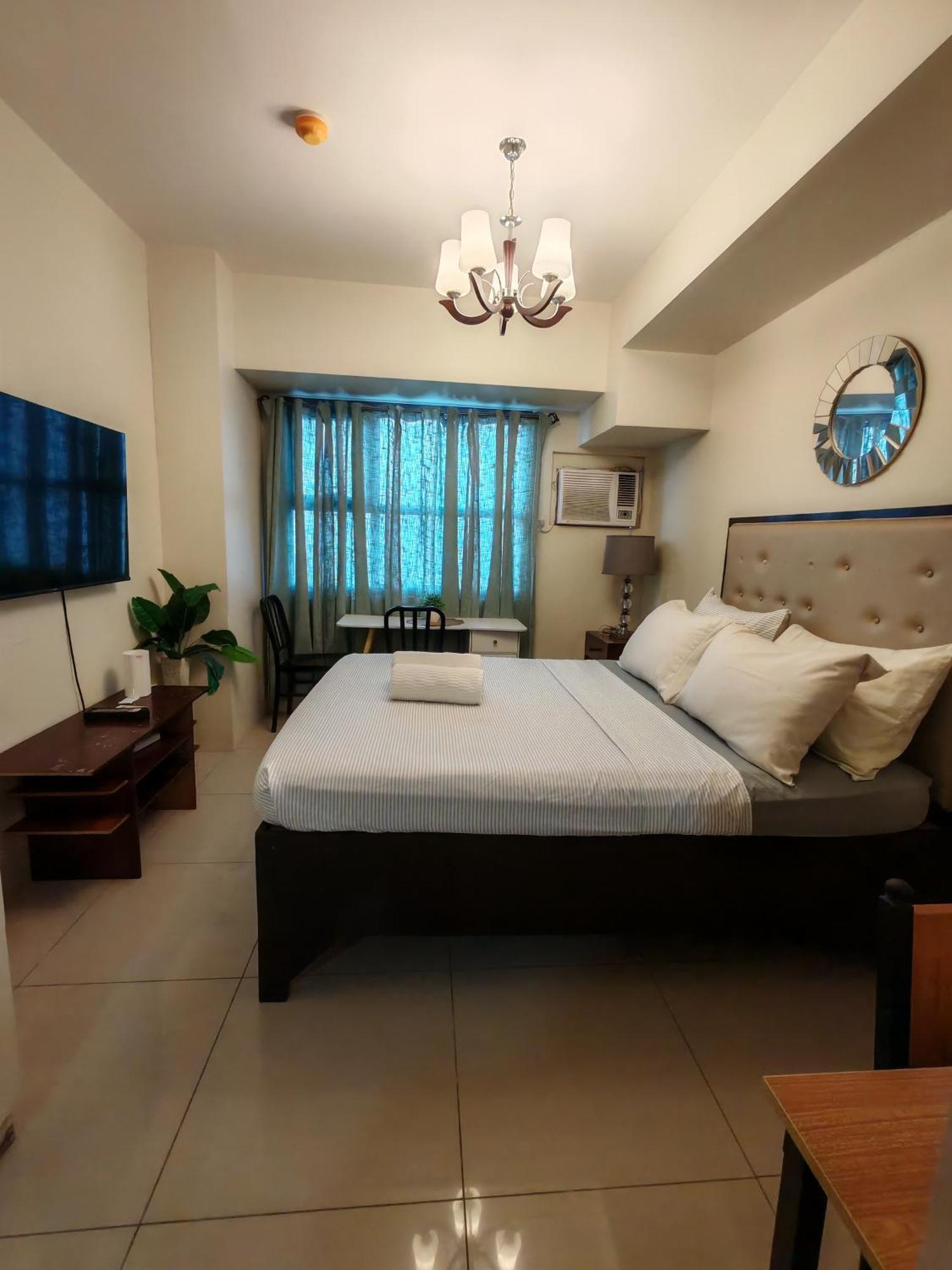 Lourdes Bedsit Horizon 101 Cebu