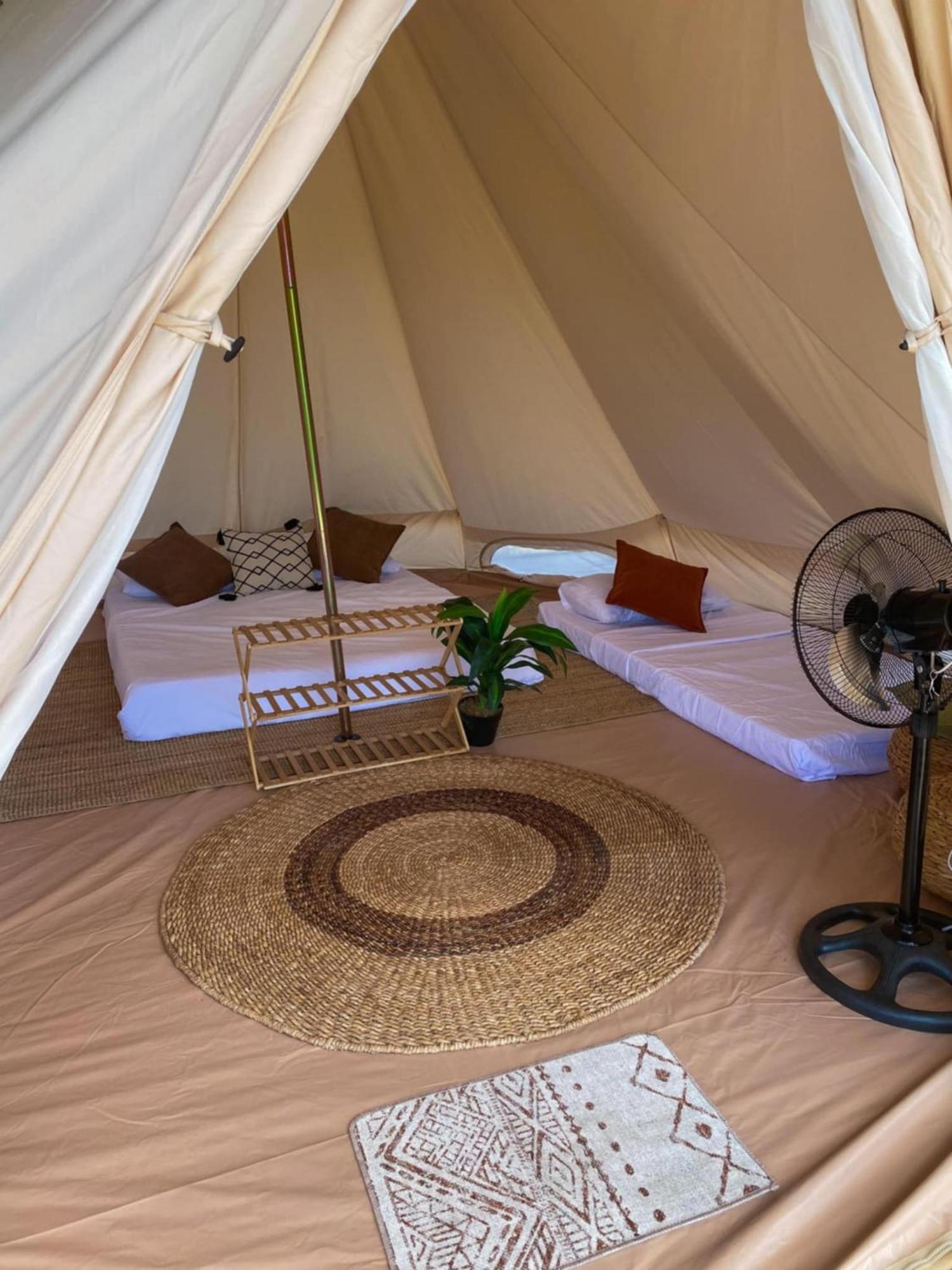 Glamping At Kalumo - Tent 2 Marangyang tolda