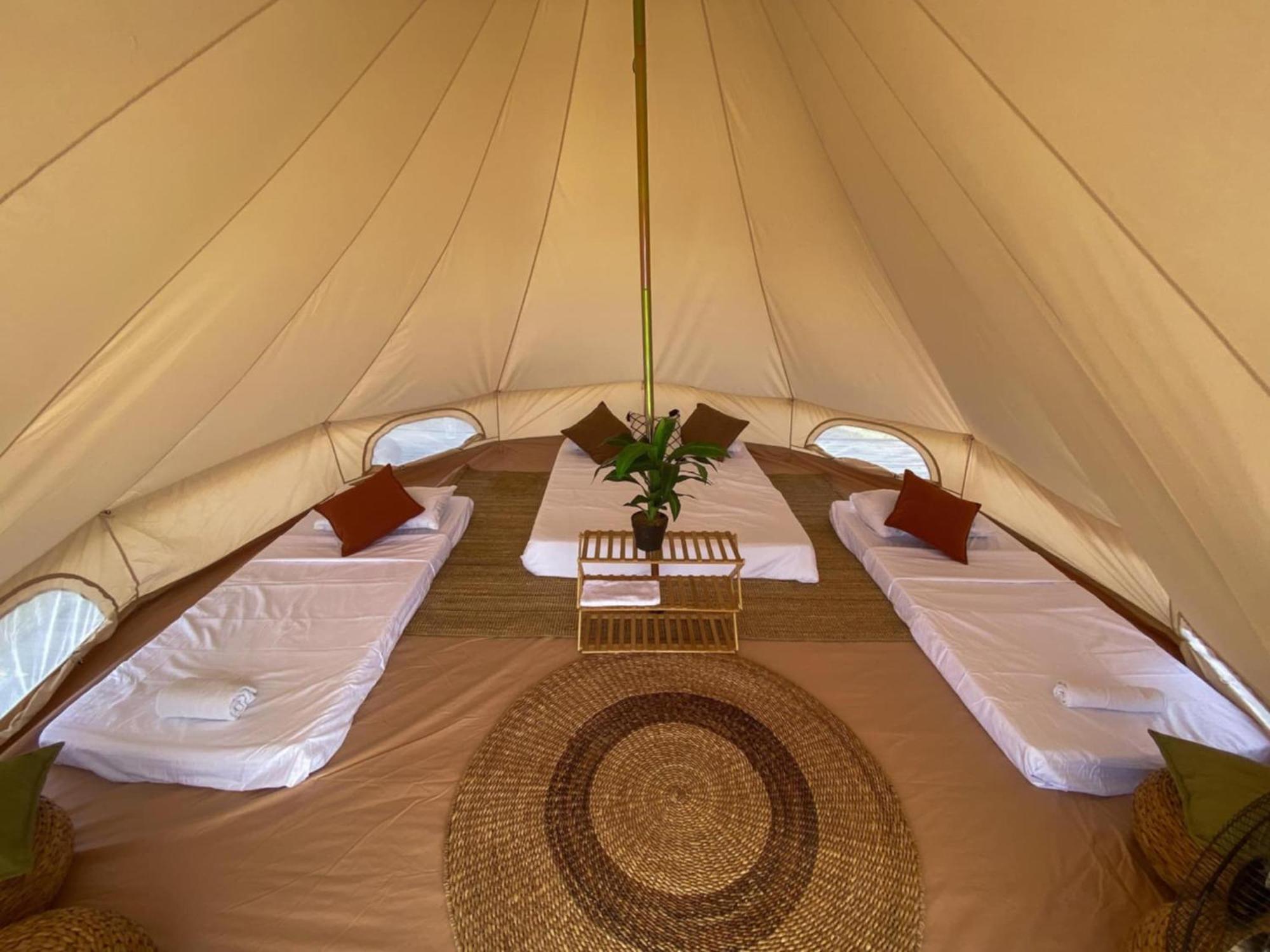 Marangyang tolda Glamping At Kalumo - Tent 1 Oslob