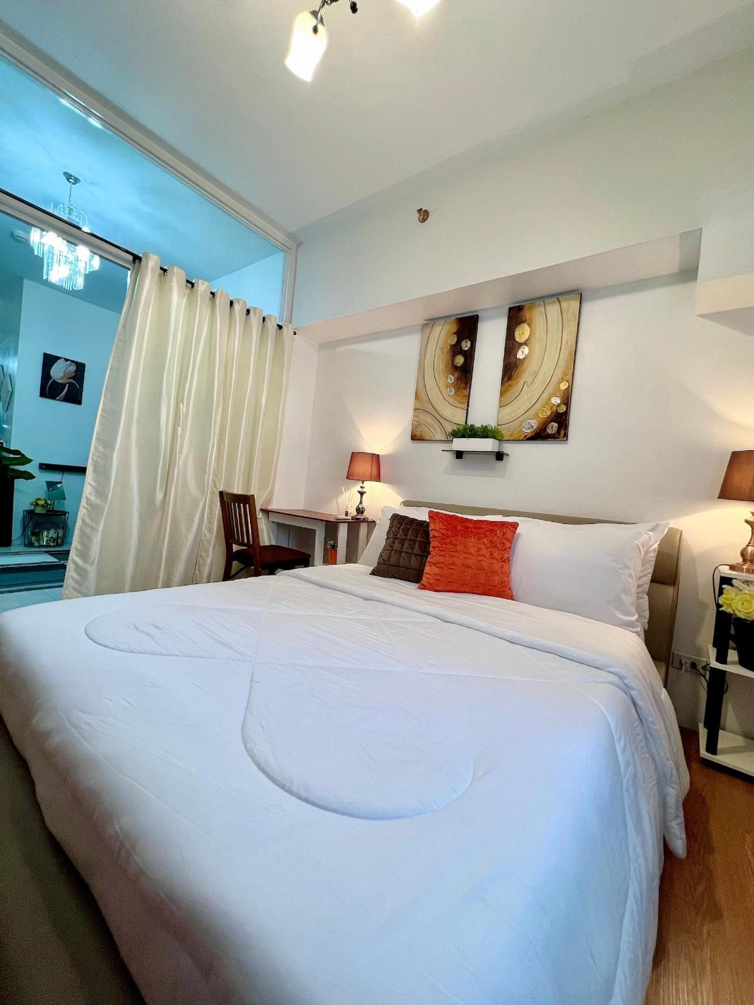 Sweet Staycation 1 Bedroom Apartment *