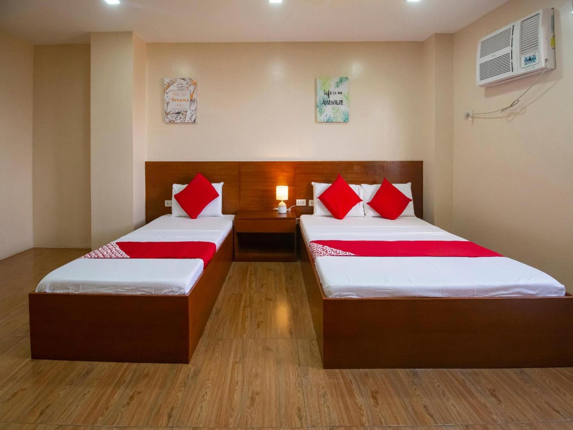 Hotel Super Oyo 832 The Teepee Place & Cebu