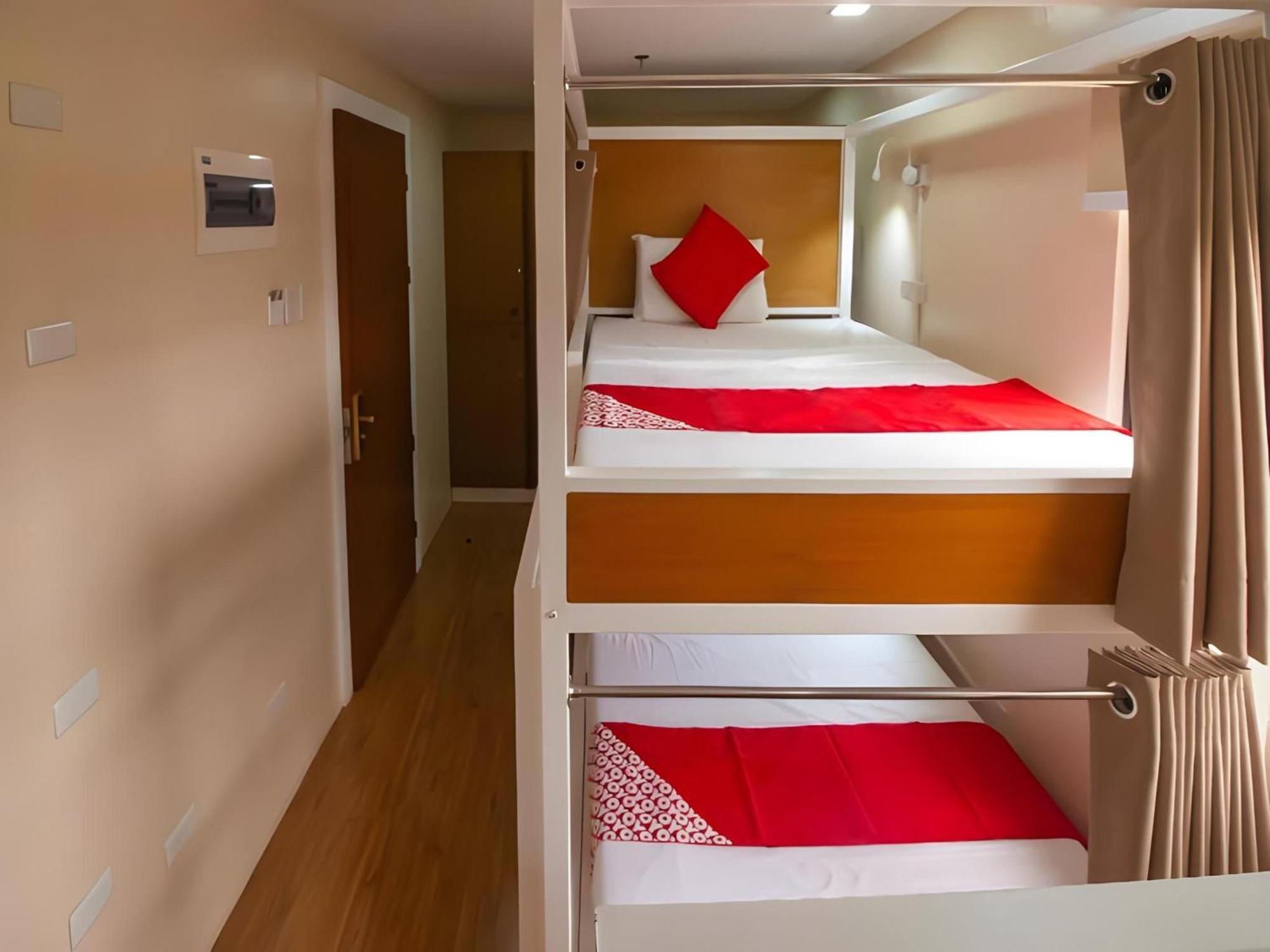 Super Oyo 832 The Teepee Place & Hotel 2*