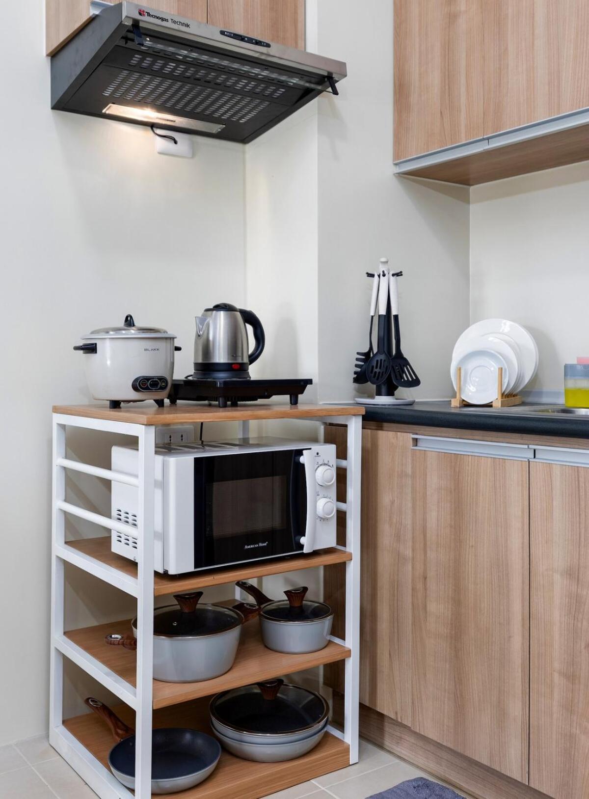 Furnished 1-bedroom In Avida Towers Riala, It Park With Fast Wifi, Netflix, Pool And Apartment Cebu