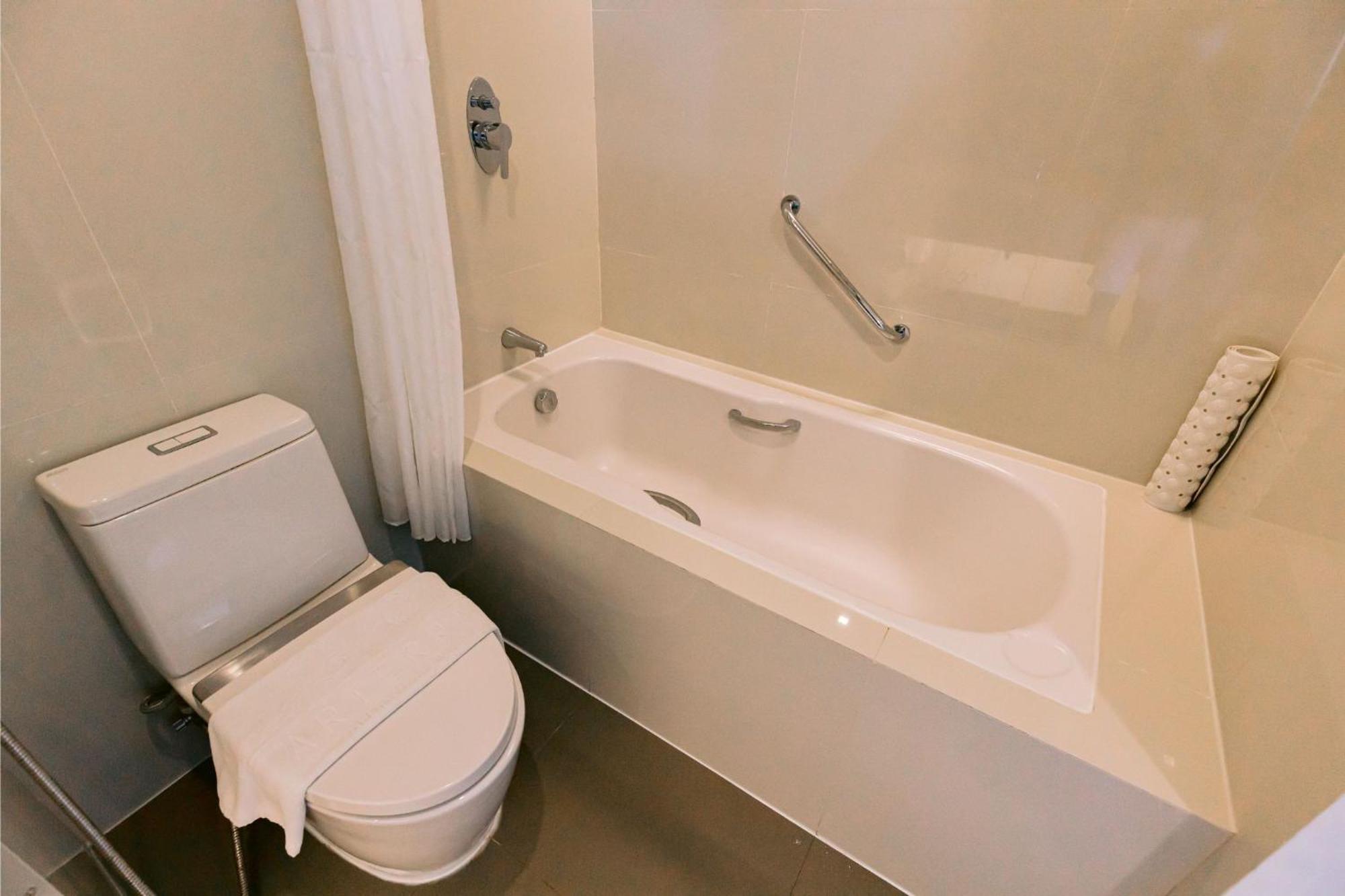 Arterra Seaview Hotel Lapu-Lapu City