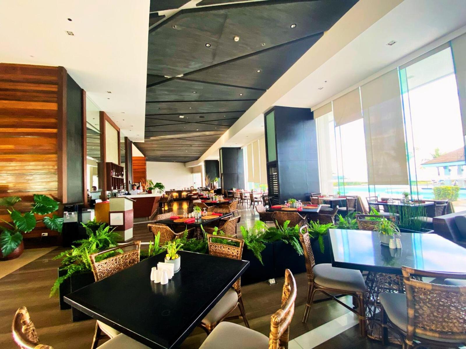 Arterra Seaview 4*