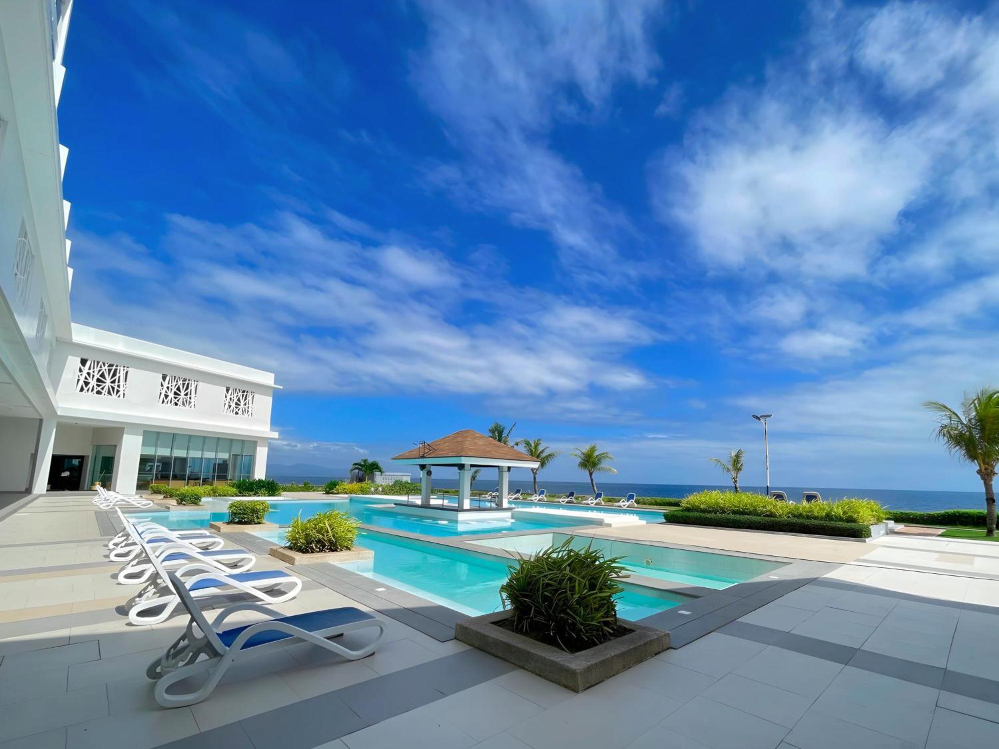 Arterra Seaview Hotel 4*