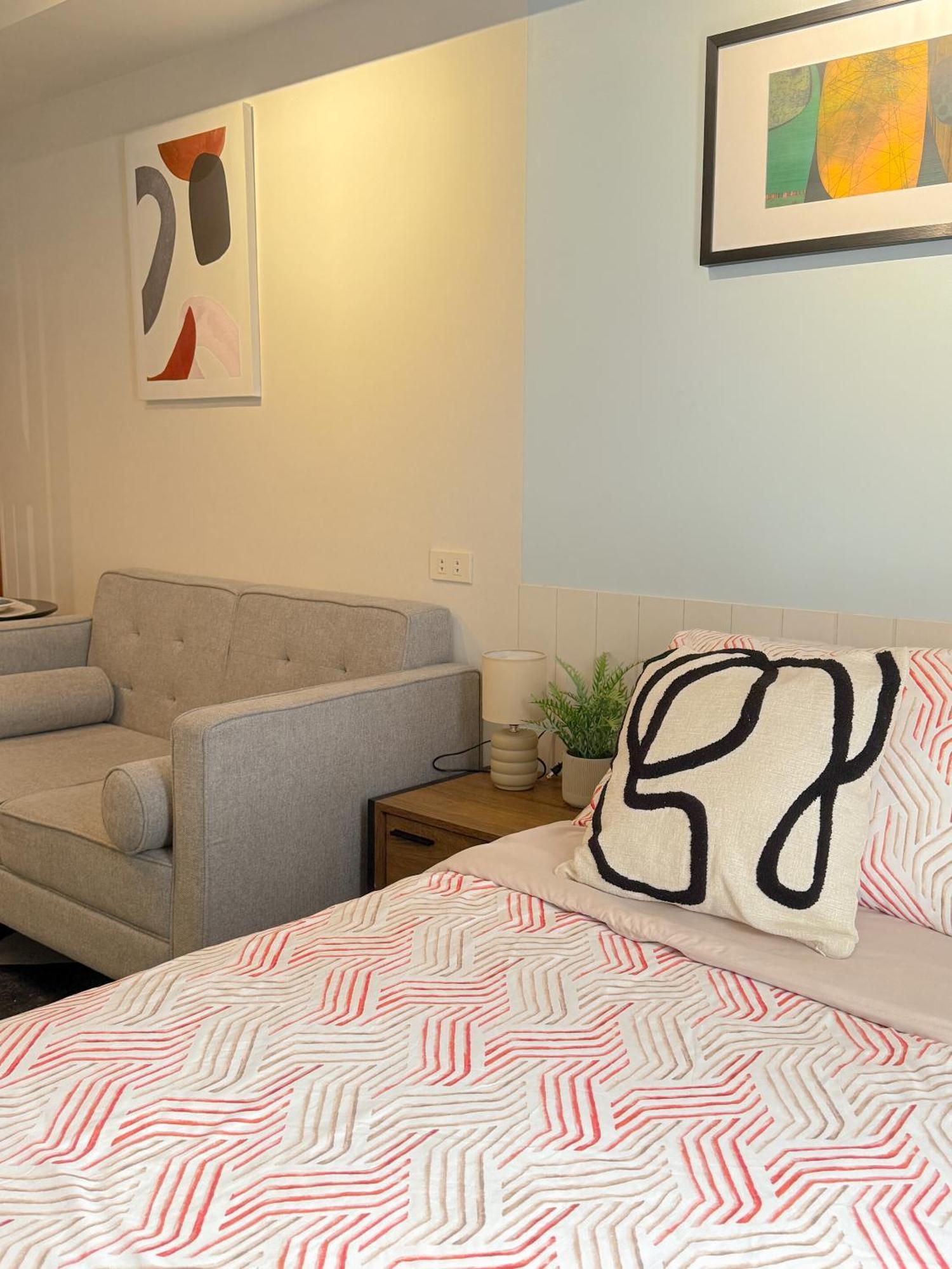 Cozy In It Park With Fast Wifi & Pool Apartment