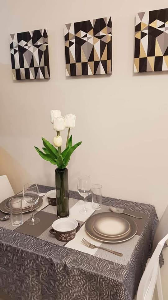 1br - 17th Fr Mountain-view At Sundance Residences