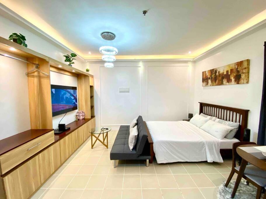 In Near Ayala Mall Apartment Cebu