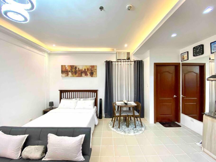 In Near Ayala Mall Apartment Cebu