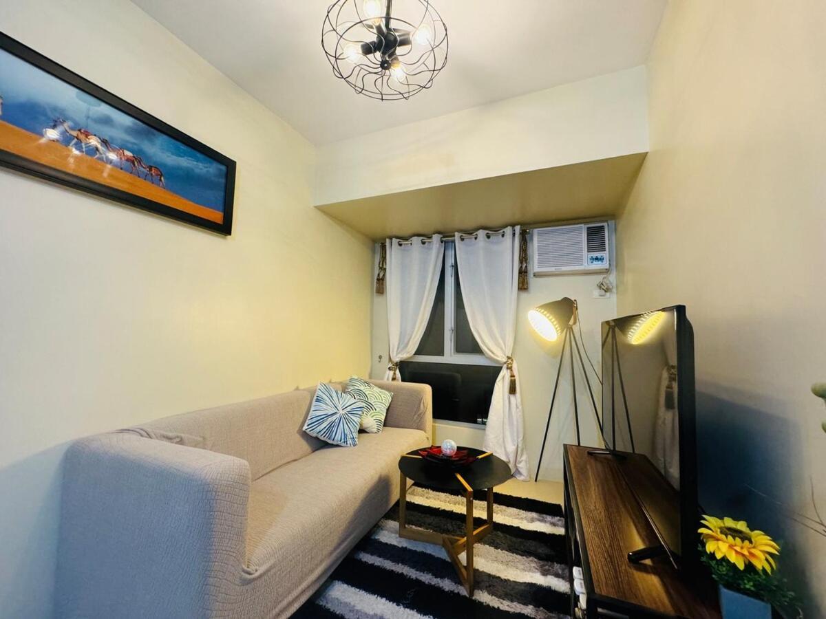 2 Bedroom Unit In It Park - Good For 5- Max 8 Pax Cebu