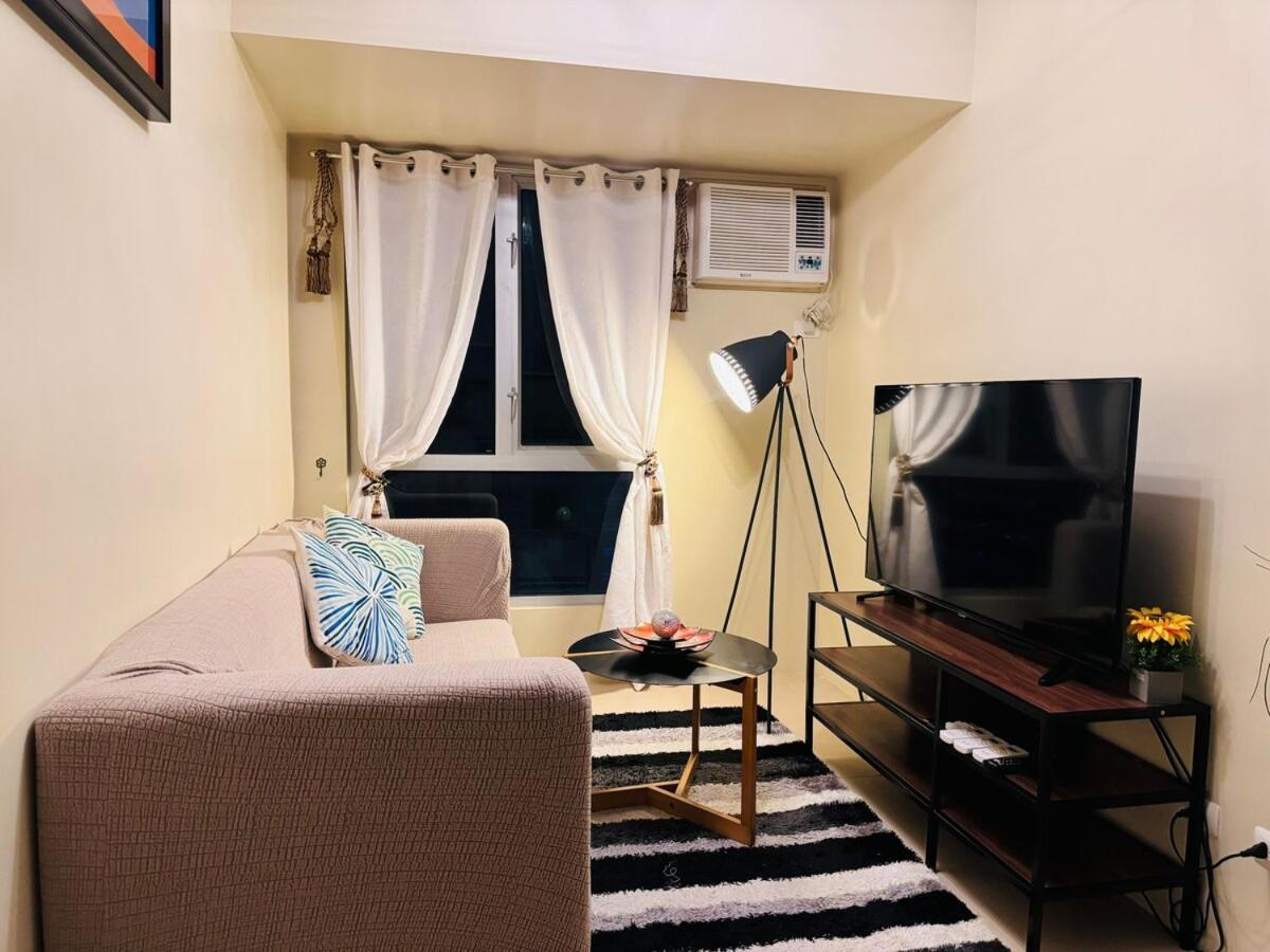 2 Bedroom Unit In It Park - Good For 5- Max 8 Pax Apartment Cebu