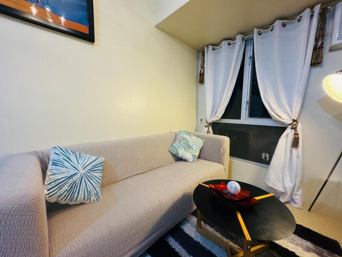 2 Bedroom Unit In It Park - Good For 5- Max 8 Pax Cebu