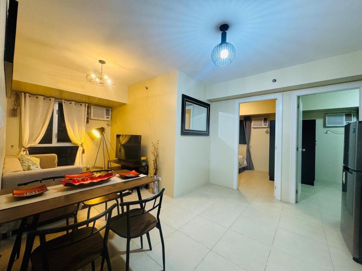 Apartment 2 Bedroom Unit In It Park - Good For 5- Max 8 Pax *