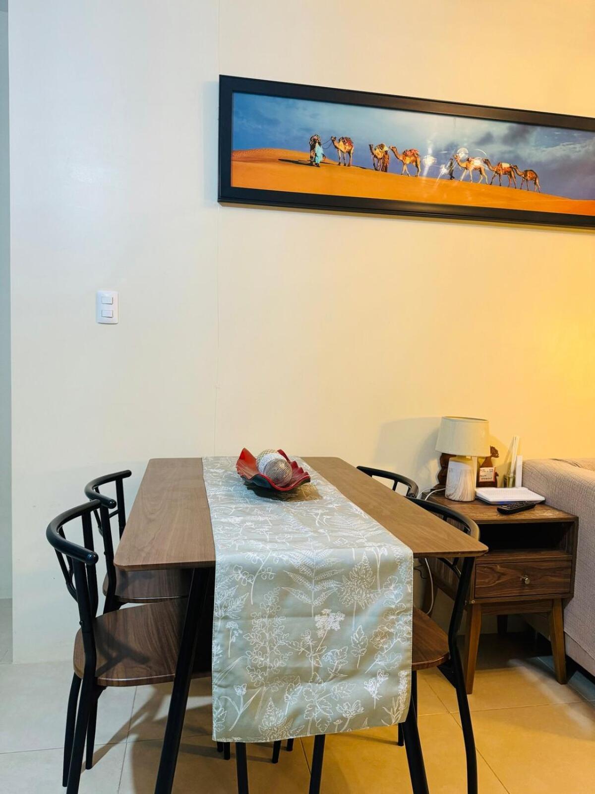 2 Bedroom Unit In It Park - Good For 5- Max 8 Pax * Cebu