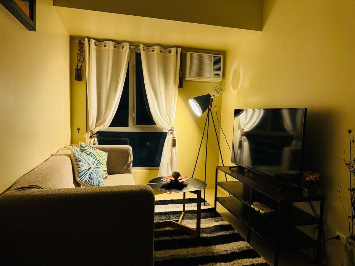 2 Bedroom Unit In It Park - Good For 5- Max 8 Pax Cebu