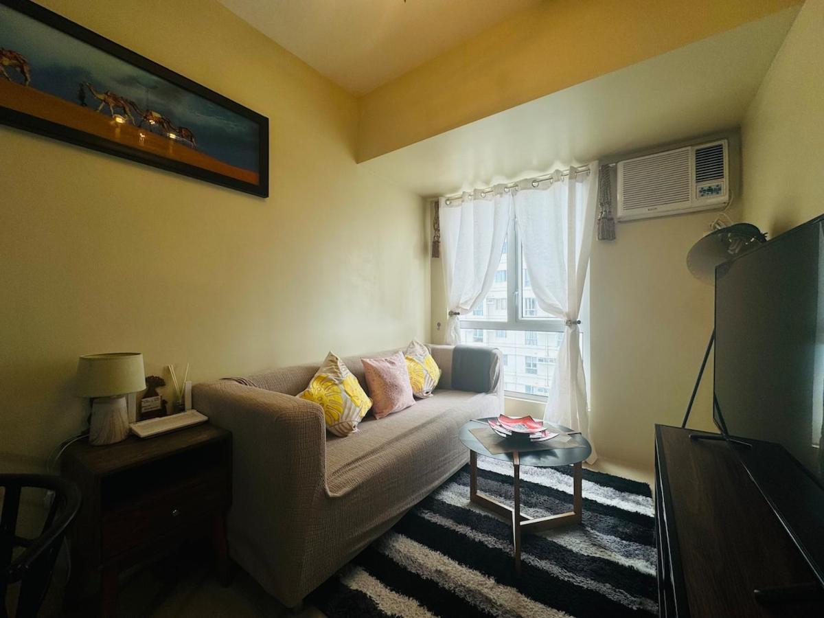 Apartment 2 Bedroom Unit In It Park - Good For 5- Max 8 Pax