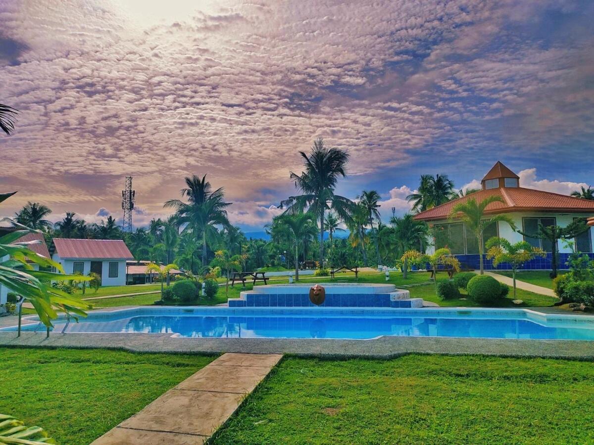 Villa Andromeda Or Family