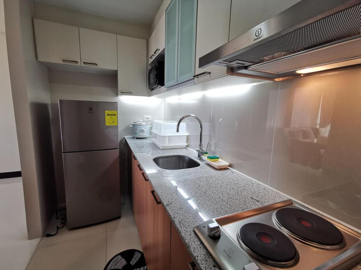 High-rise 11th Floor Escape Apartment Lapu-Lapu City