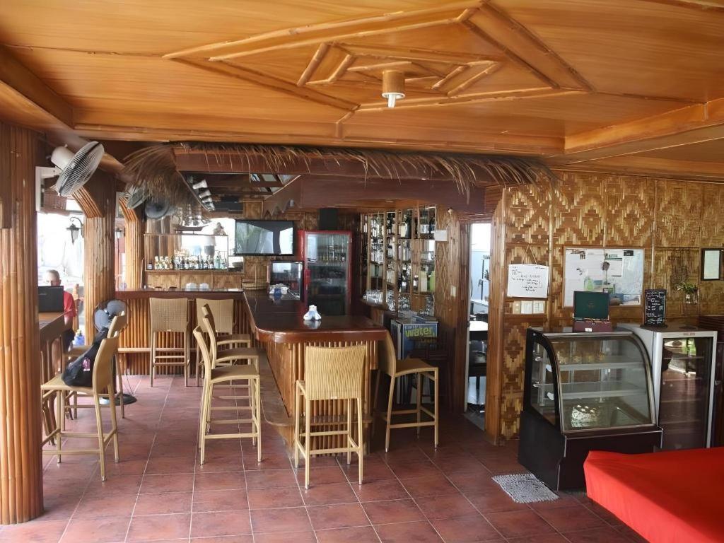 Resort Coucou Bar And Restaurant Santa Fe (Cebu)
