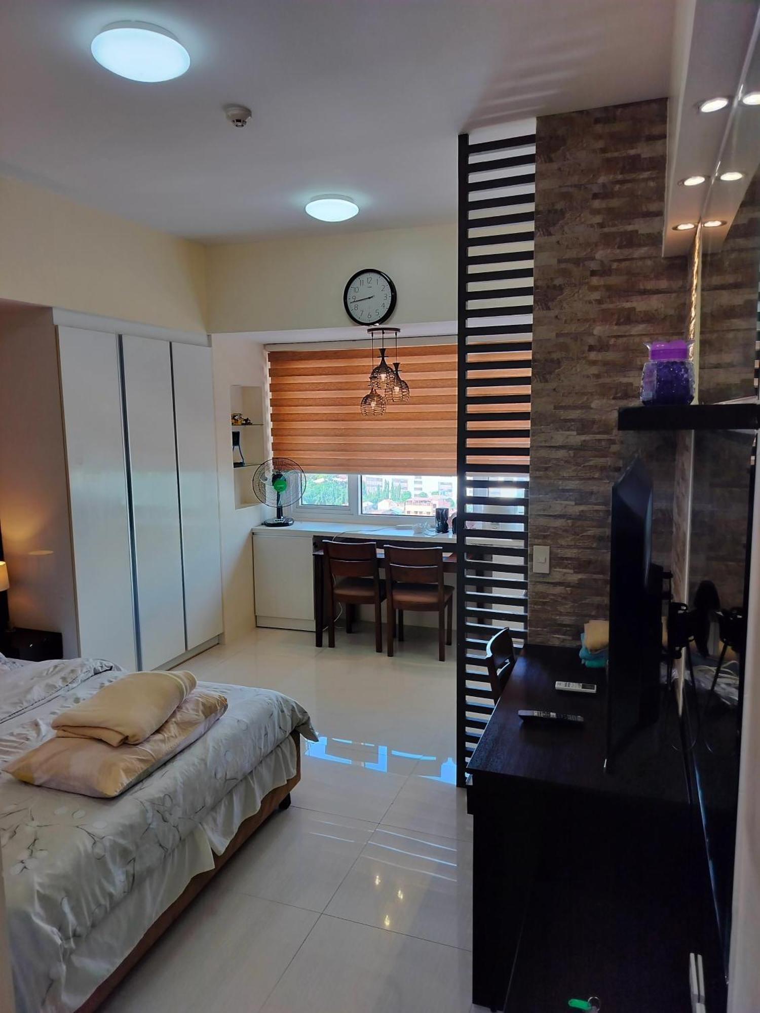 Calyx Residences Aparthotel
