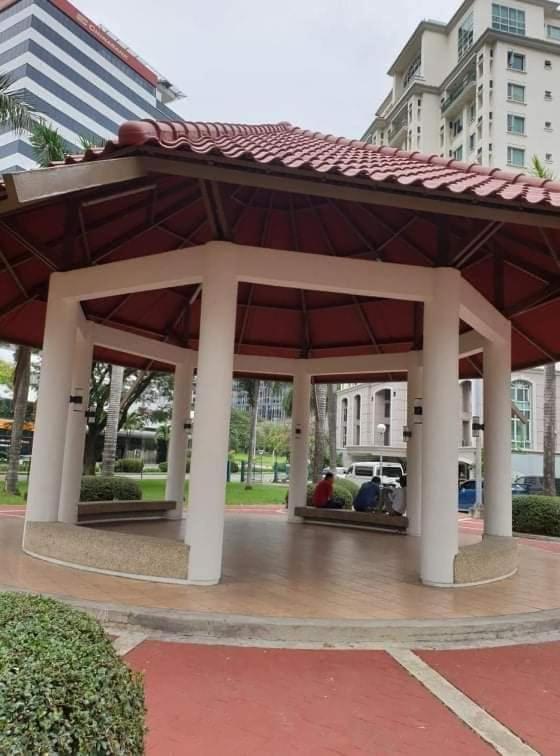 Calyx Residences Aparthotel Cebu