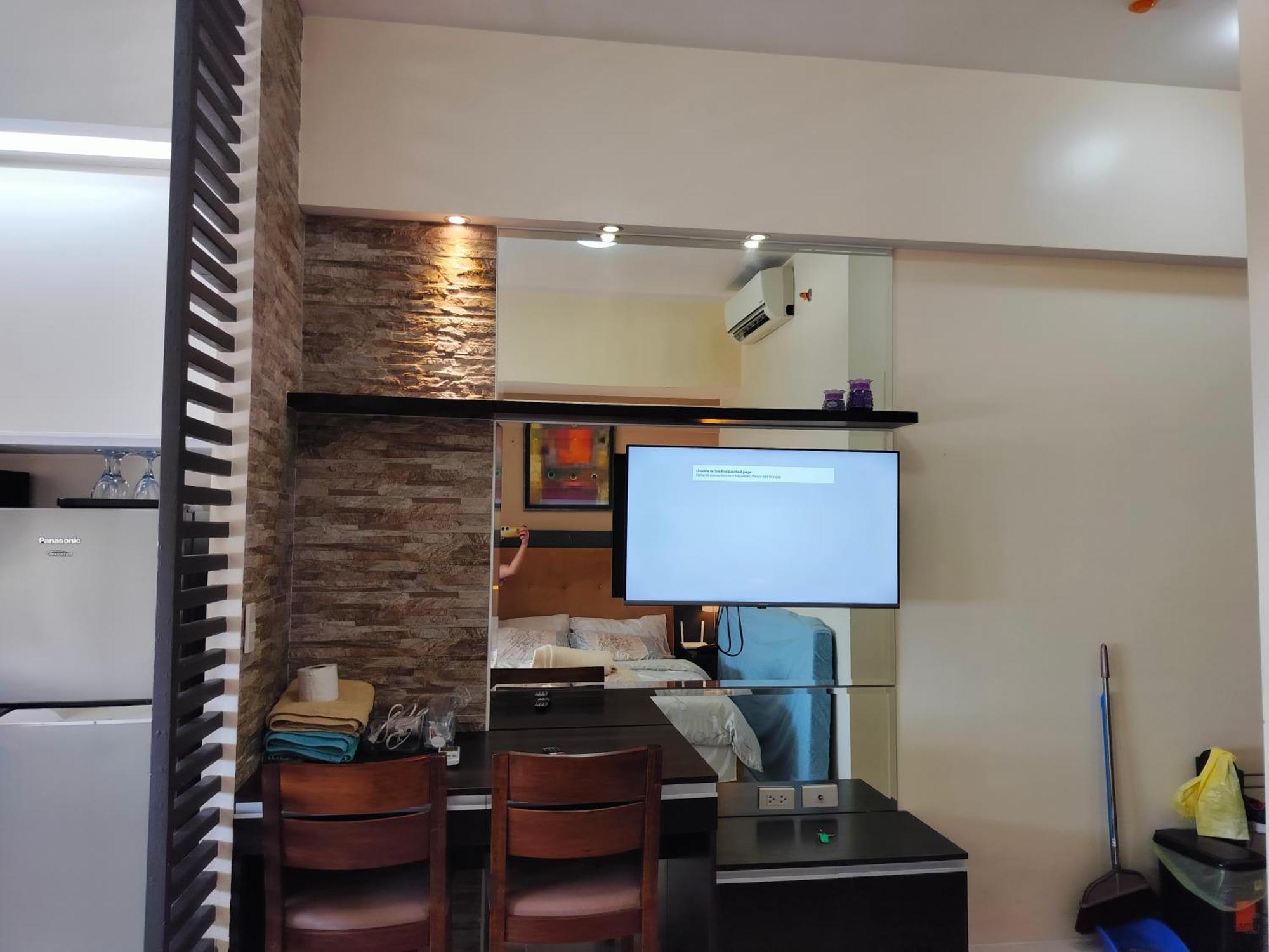 Calyx Residences Aparthotel