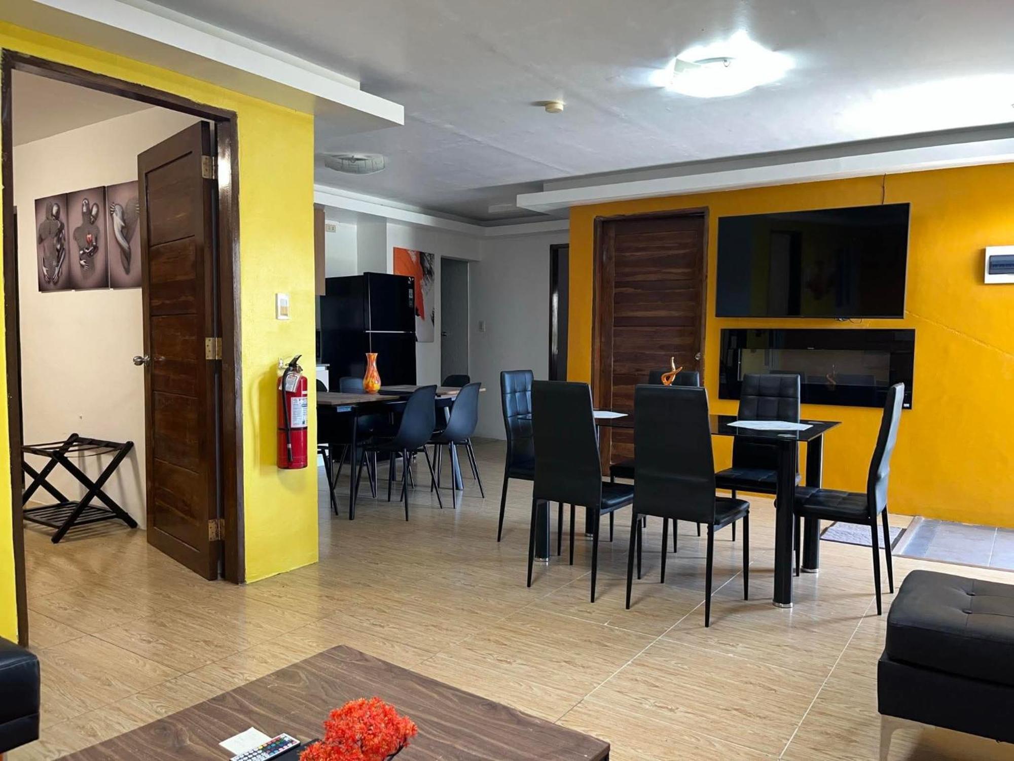 White Sands Maribago Cebu Tourist Area Apartment *