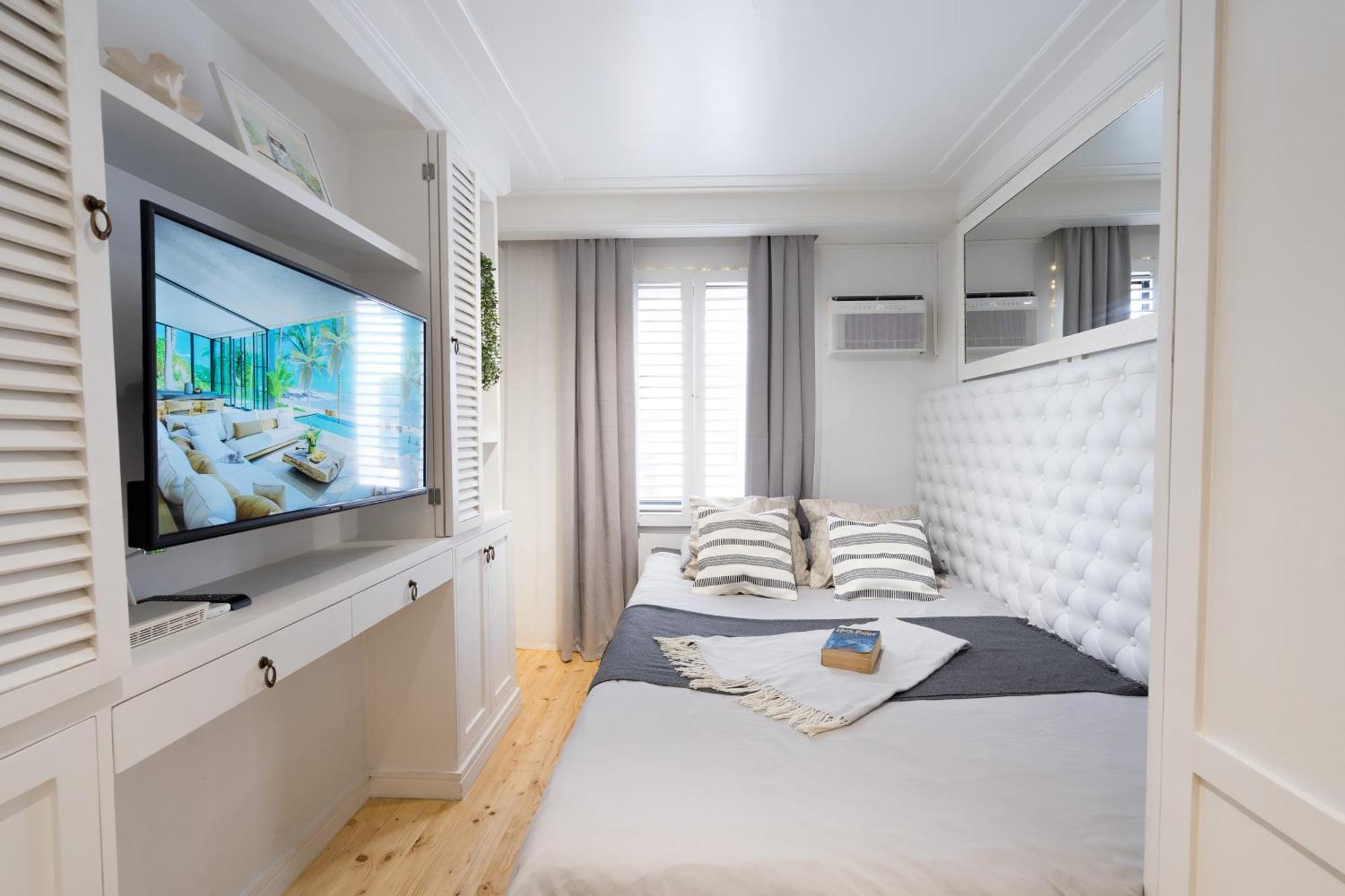 Apartment Cozy & Peaceful Netflix 65inchtv Fast Wifi Cebu