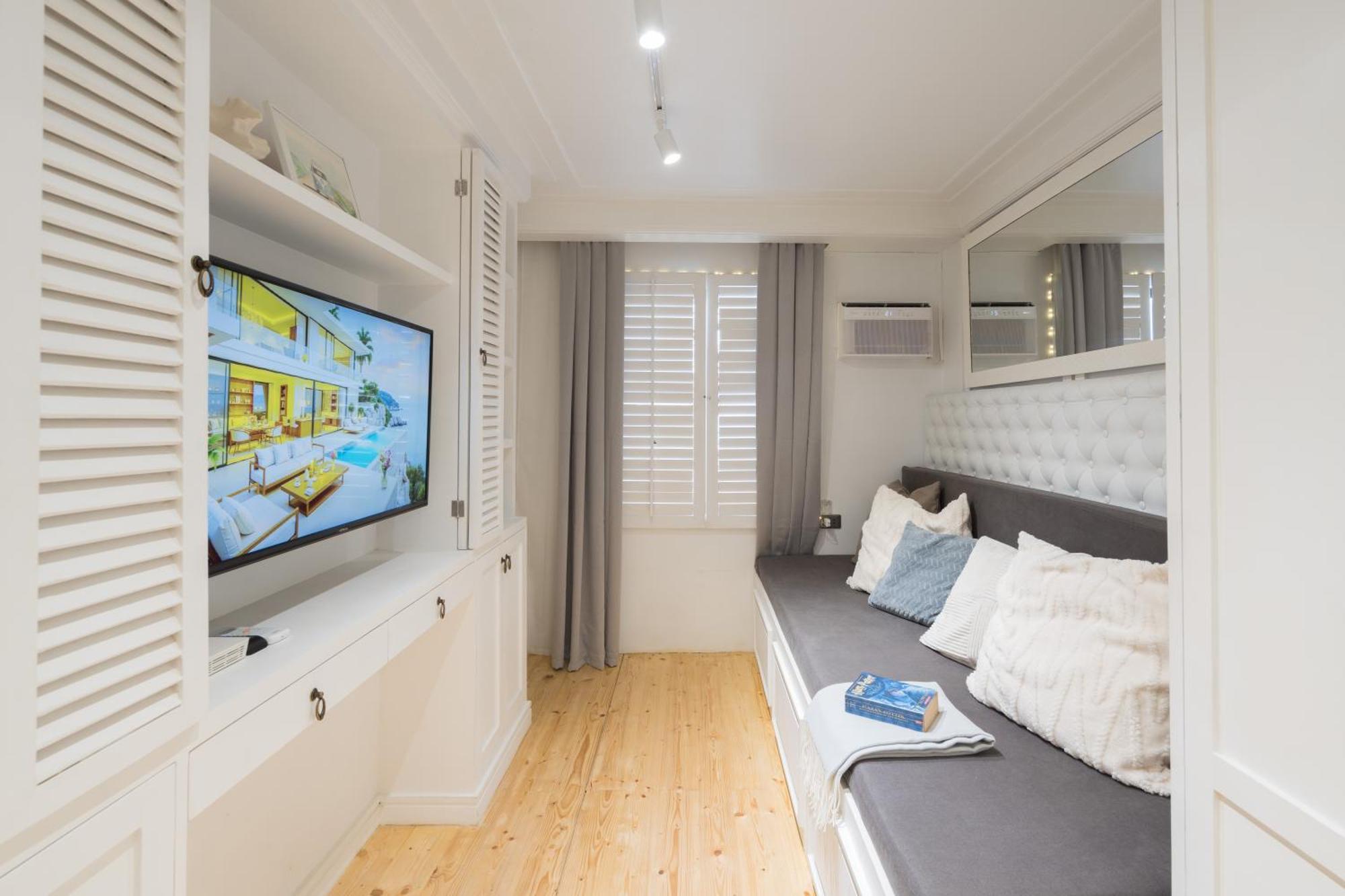 Cozy & Peaceful Netflix 65inchtv Fast Wifi Apartment Cebu
