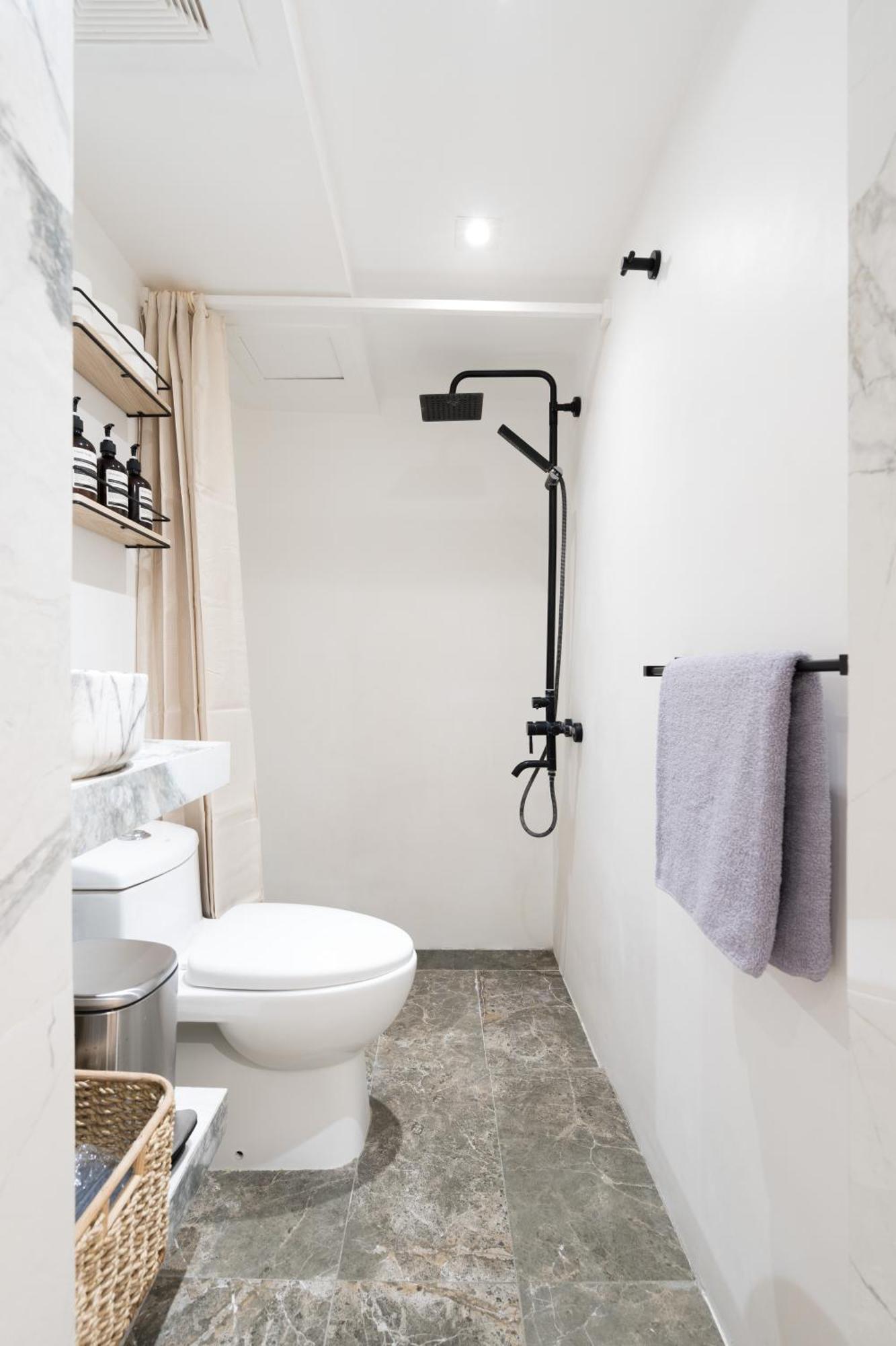 Apartment Cozy & Peaceful Netflix 65inchtv Fast Wifi Cebu