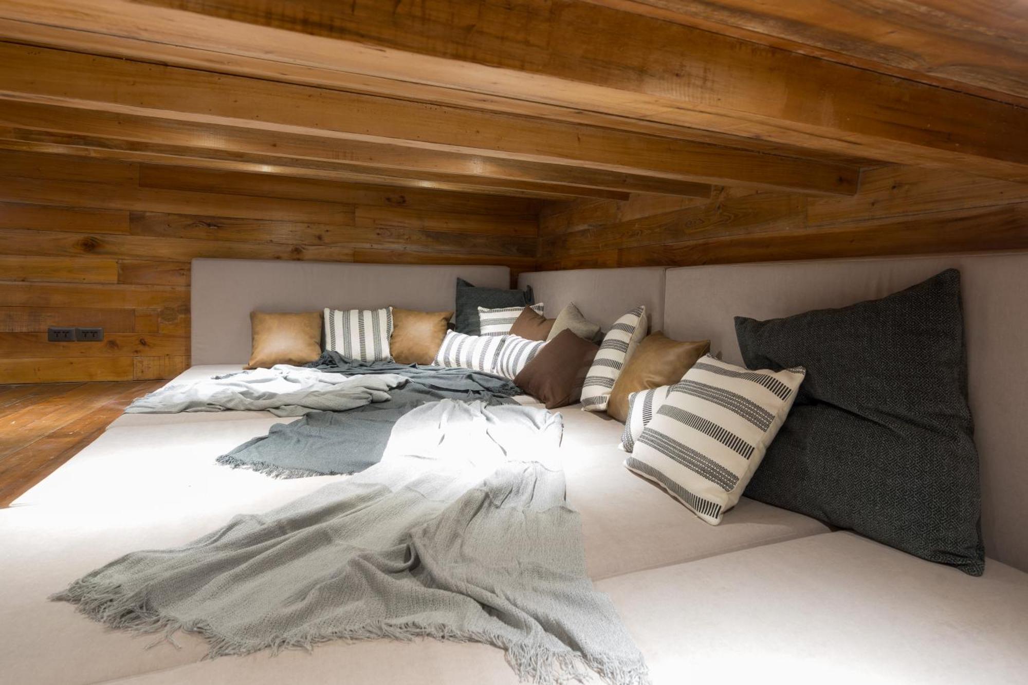 Cozy Style 48 Sqm 500mbps Apartment *