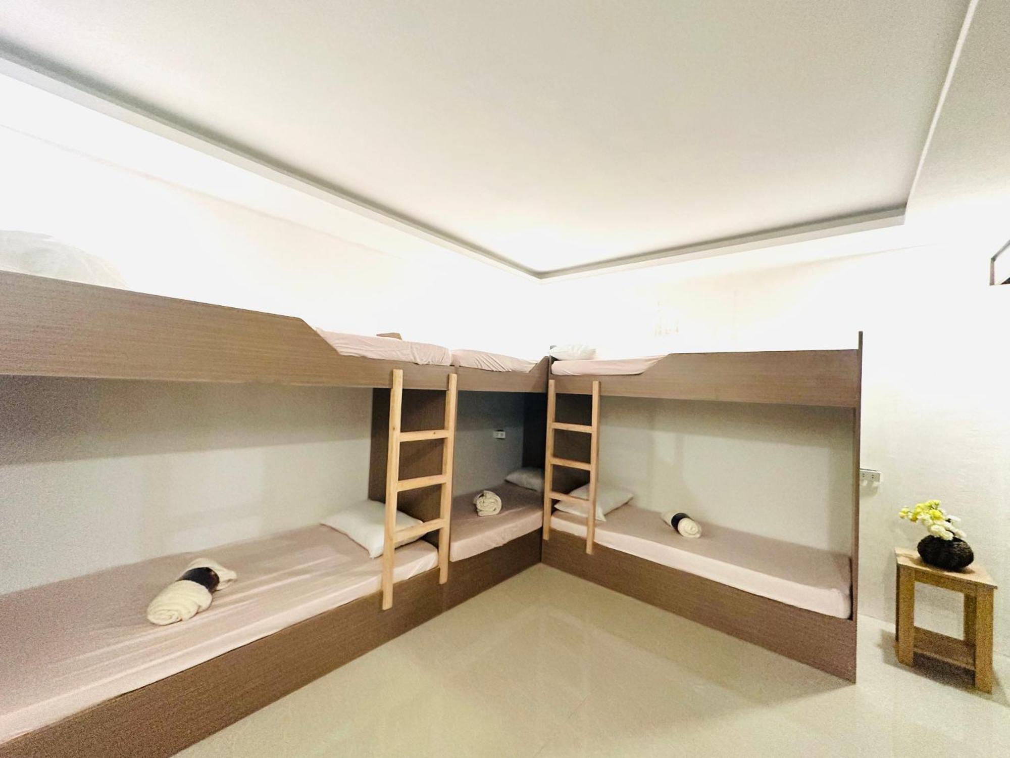 Guest house Del Sol 1 -barkada Carcar