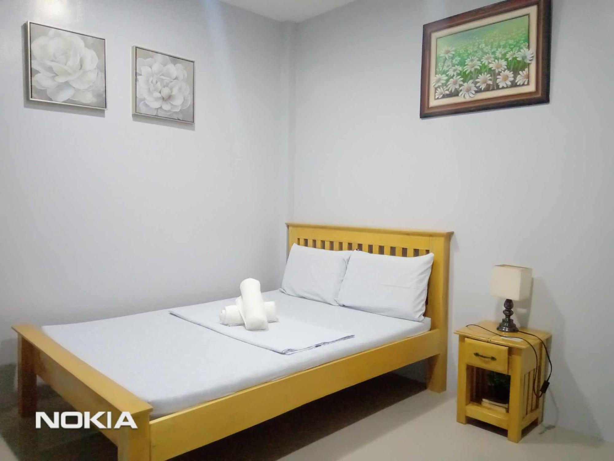 Grae's Apartelle Hostel Moalboal